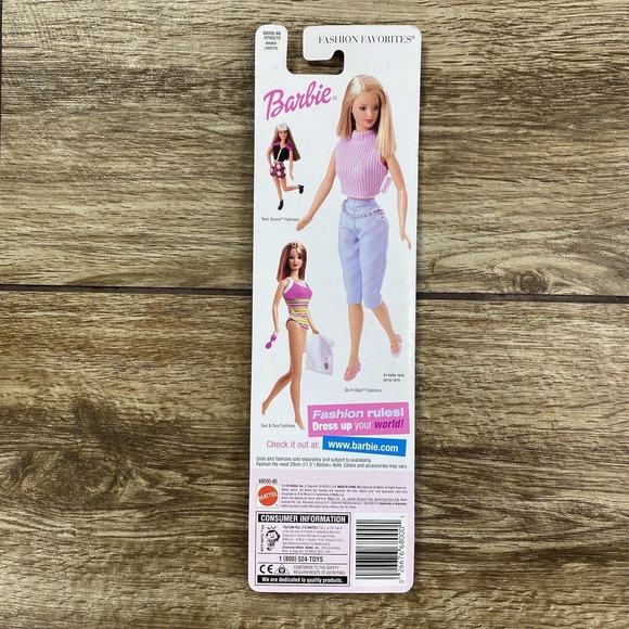 Stars and Strips Barbie Outfit - Picture 3 of 4